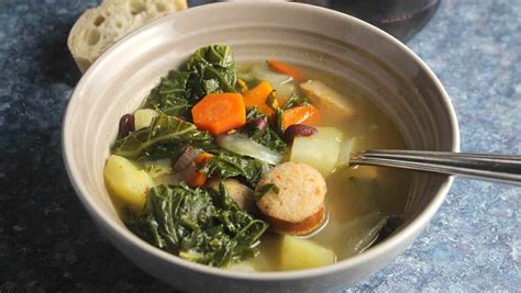 How many carbs are in soup kale portuguese (bostwick) - calories, carbs, nutrition