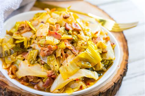 How many carbs are in southern style cabbage - calories, carbs, nutrition