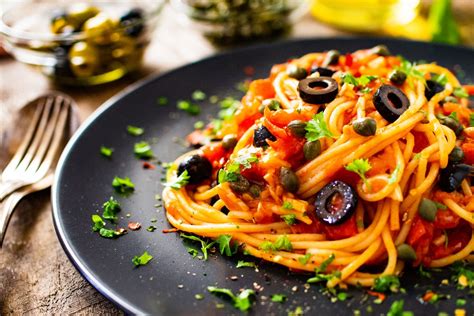 How many carbs are in spaghetti alla puttanesca - calories, carbs, nutrition