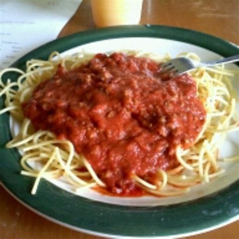 How many carbs are in spaghetti with meatballs - calories, carbs, nutrition