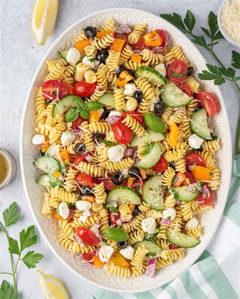 How many carbs are in spiced italian salad - calories, carbs, nutrition