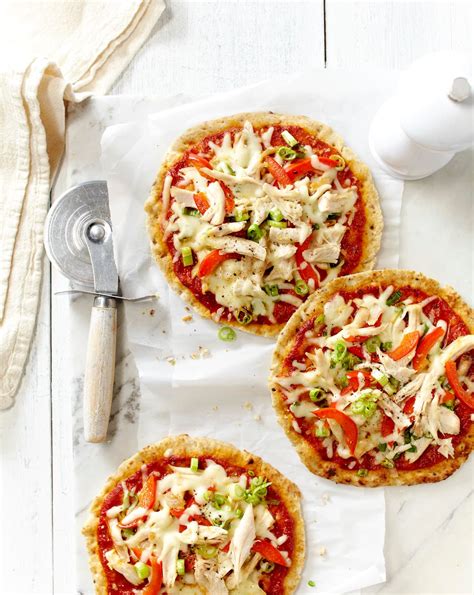 How many carbs are in spicy chipotle chicken pizzetta - calories, carbs, nutrition