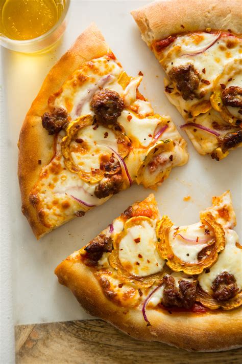 How many carbs are in spicy italian sausage pizza (49498.6) - calories, carbs, nutrition
