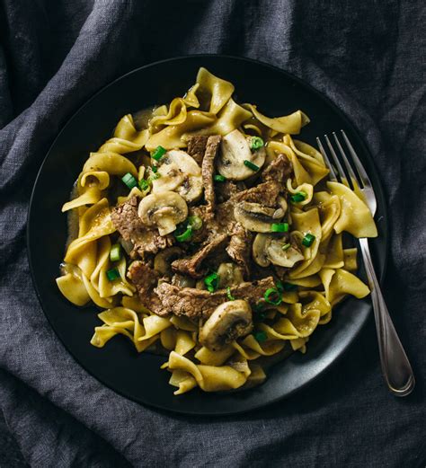 How many carbs are in stroganoff - calories, carbs, nutrition