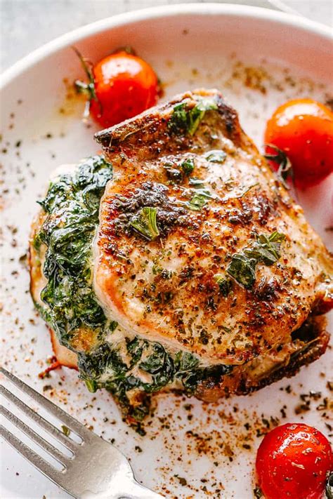 How many carbs are in stuffed pork chops - calories, carbs, nutrition