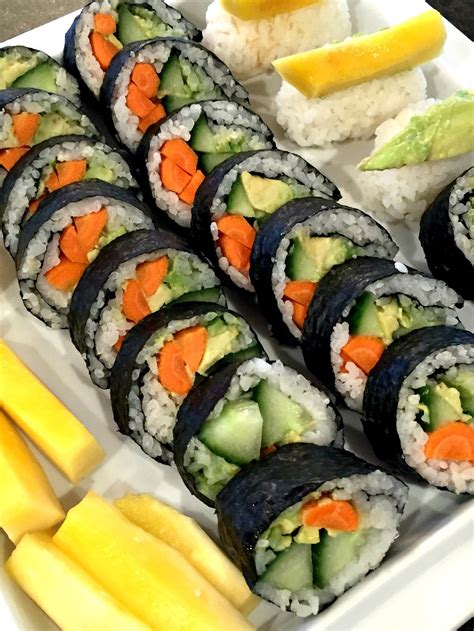 How many carbs are in sushi tofu vegetable roll - calories, carbs, nutrition