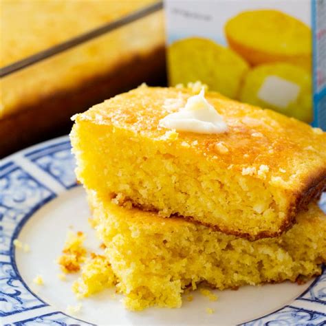 How many carbs are in sweet homemade cornbread - calories, carbs, nutrition