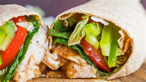 How many carbs are in sweet onion chicken teriyaki on flatbread - calories, carbs, nutrition