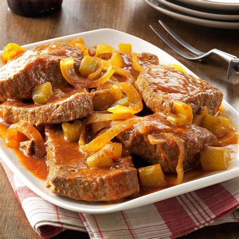 How many carbs are in swiss steak - calories, carbs, nutrition
