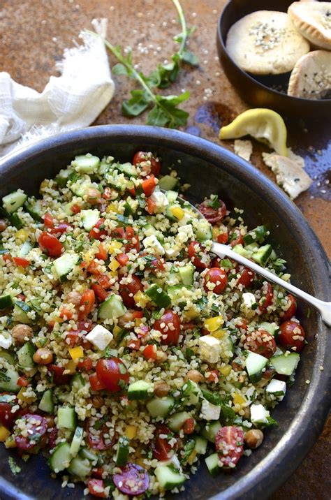 How many carbs are in tabbouleh (bulgar wheat) salad - calories, carbs, nutrition