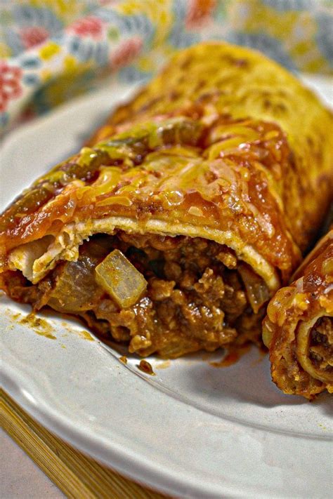 How many carbs are in taco beef chimichanga - calories, carbs, nutrition