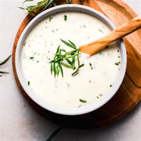 How many carbs are in tarragon cream sauce - calories, carbs, nutrition