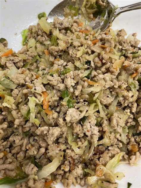 How many carbs are in teriyaki cabbage slaw - calories, carbs, nutrition