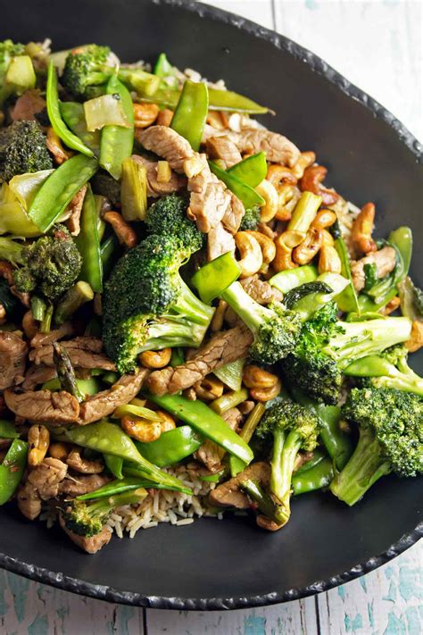 How many carbs are in teriyaki cashew pork stir fry - calories, carbs, nutrition