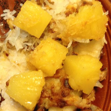 How many carbs are in tilapia with pineapple chutney topping - calories, carbs, nutrition