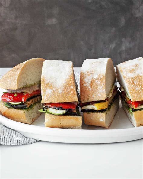 How many carbs are in toasted veggie ciabatta with pesto - calories, carbs, nutrition