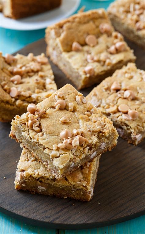 How many carbs are in toffee blondie - calories, carbs, nutrition