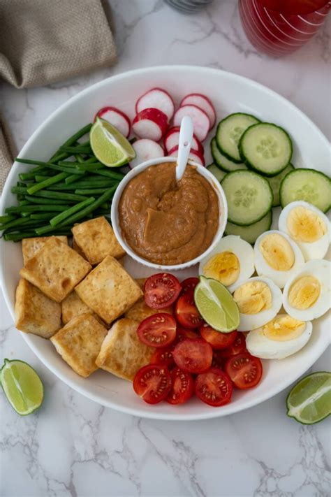 How many carbs are in tofu gado gado - calories, carbs, nutrition