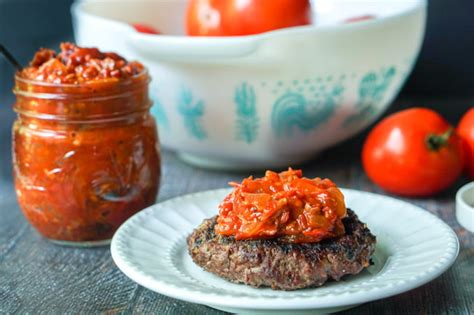 How many carbs are in tomato and bacon marmalade - calories, carbs, nutrition