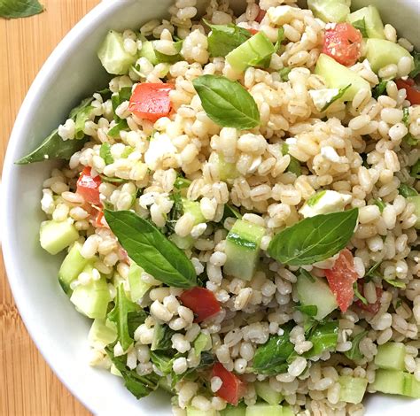 How many carbs are in tomato barley salad - calories, carbs, nutrition