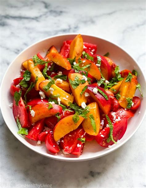 How many carbs are in tomato peach salad - calories, carbs, nutrition