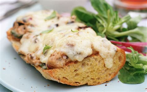 How many carbs are in tuna melt ciabatta with side salad - calories, carbs, nutrition