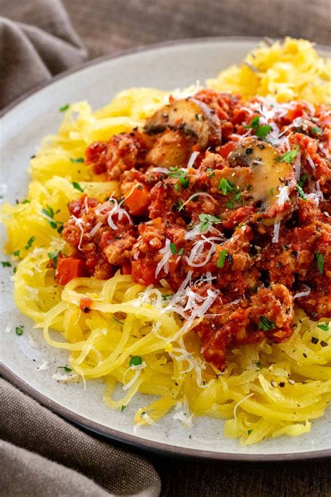 How many carbs are in turkey bolognese - large - calories, carbs, nutrition