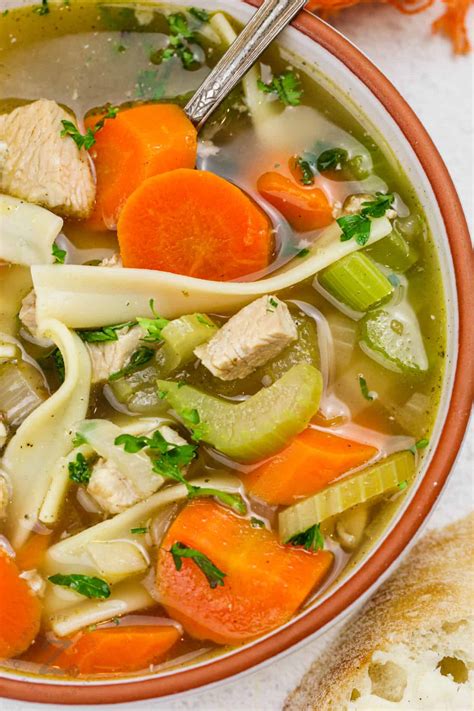 How many carbs are in turkey vegetable noodle soup - calories, carbs, nutrition