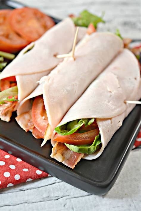 How many carbs are in turkey wrap with apples, bacon and pepperjack - calories, carbs, nutrition