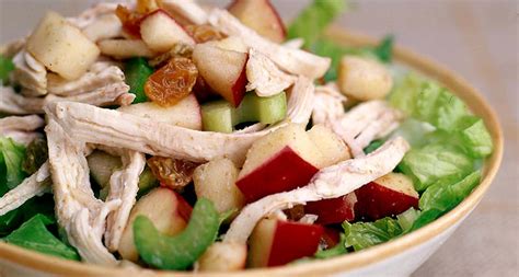 How many carbs are in turkey-apple salad with raspberry vinaigrette - calories, carbs, nutrition