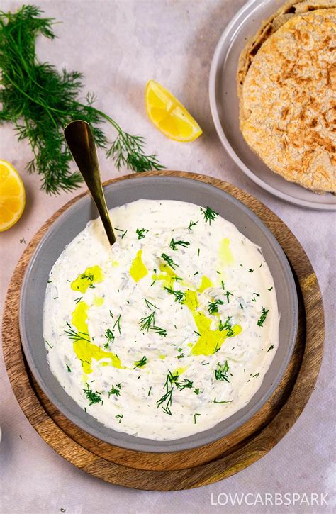 How many carbs are in tzatziki sauce - calories, carbs, nutrition