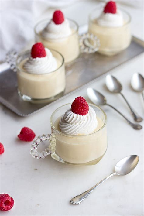 How many carbs are in vanilla pudding homemade 4 oz portion - calories, carbs, nutrition