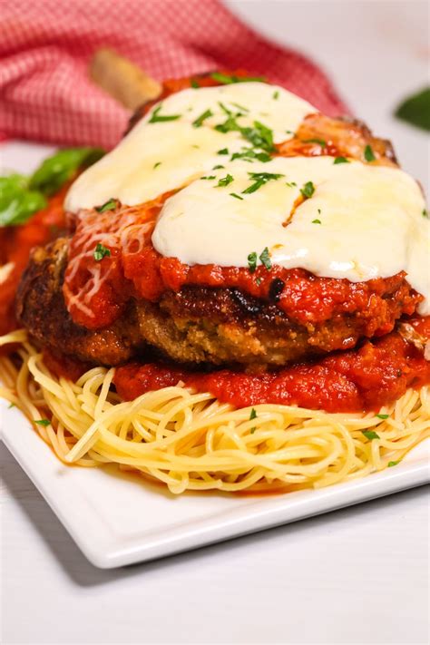 How many carbs are in veal parmigiana - calories, carbs, nutrition