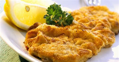 How many carbs are in veal schnitzel - calories, carbs, nutrition