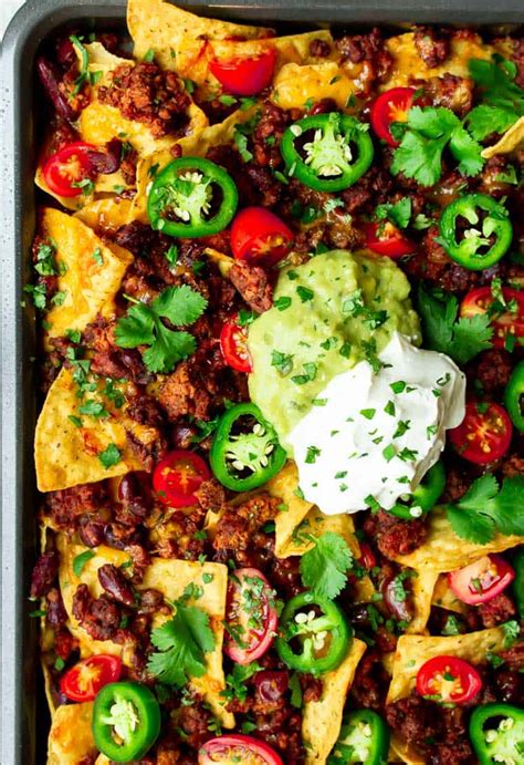 How many carbs are in vegan beef nachos - calories, carbs, nutrition