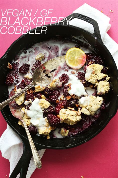 How many carbs are in vegan blackberry cobbler - calories, carbs, nutrition