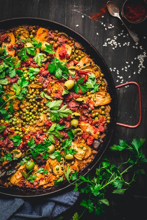 How many carbs are in vegan paella - calories, carbs, nutrition