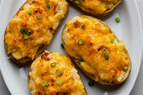 How many carbs are in vegetable baked stuffed potato - calories, carbs, nutrition