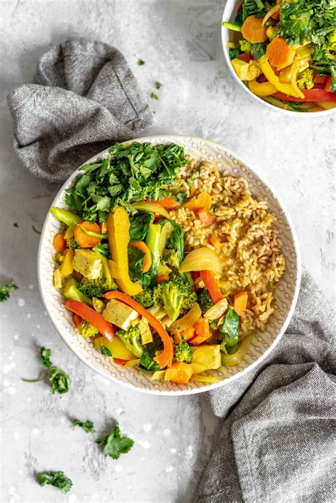 How many carbs are in vegetable curried tofu rice (31914.4) - calories, carbs, nutrition