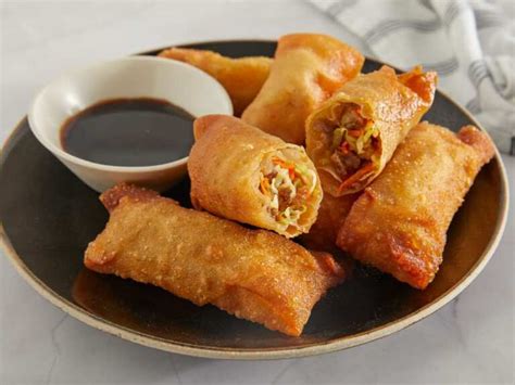 How many carbs are in vegetable eggroll - calories, carbs, nutrition