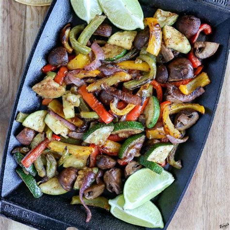 How many carbs are in vegetable fajitas, grilled - calories, carbs, nutrition