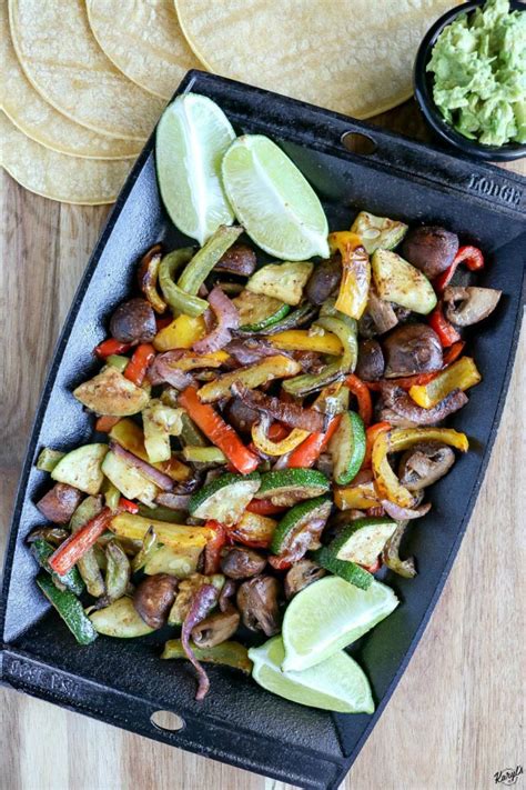 How many carbs are in vegetables grilled fajita 3 oz - calories, carbs, nutrition