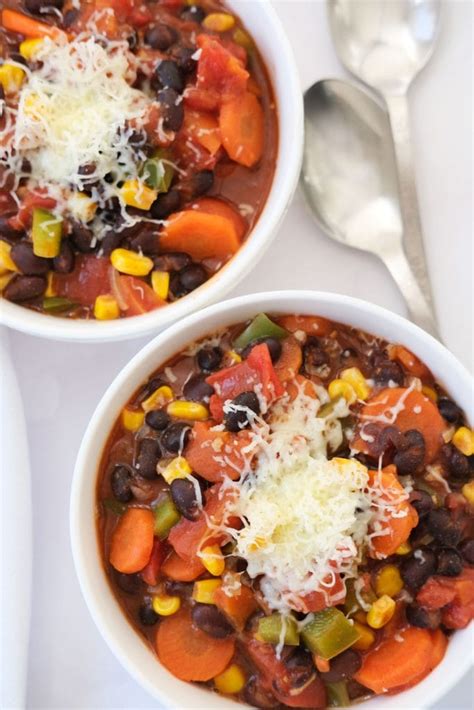 How many carbs are in vegetarian black bean chili - calories, carbs, nutrition