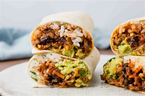 How many carbs are in vegetarian burrito plate - calories, carbs, nutrition