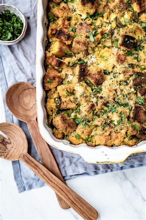 How many carbs are in vegetarian cornbread stuffing - calories, carbs, nutrition