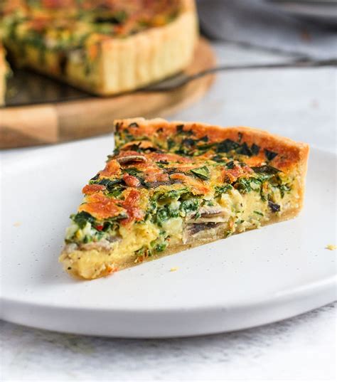 How many carbs are in vegetarian quiche - calories, carbs, nutrition