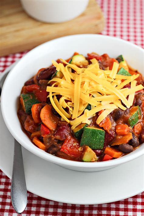 How many carbs are in veggie chili topping - calories, carbs, nutrition