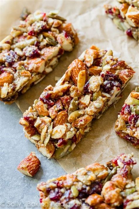 How many carbs are in very cranberry snack squares - calories, carbs, nutrition