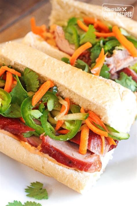 How many carbs are in vietnamese pork banh mi sandwich - calories, carbs, nutrition