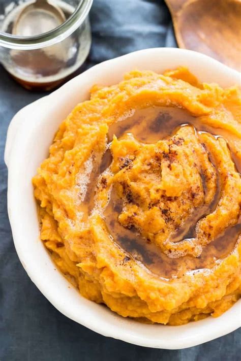 How many carbs are in whipped sweet potatoes, cinnamon and syrup - calories, carbs, nutrition